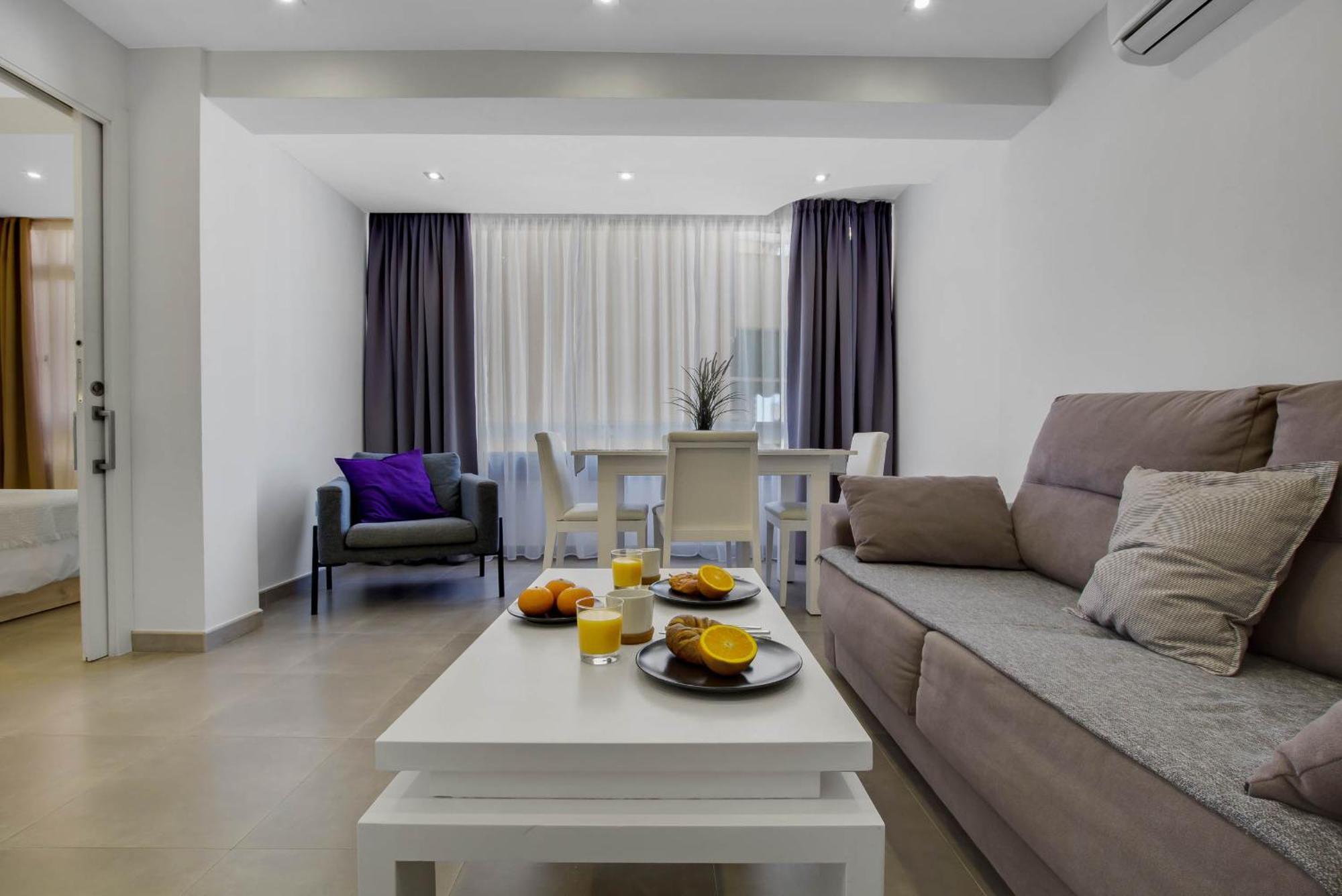 Tropico By Ivi Real Estate Apartment Торемолинос Екстериор снимка